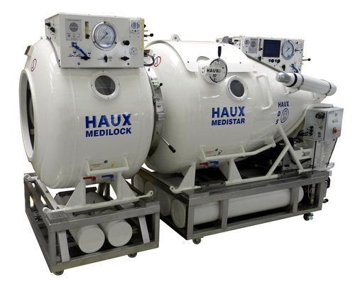 HAUX MEDISTAR MEDILOCK two person transport recompression chambers docked